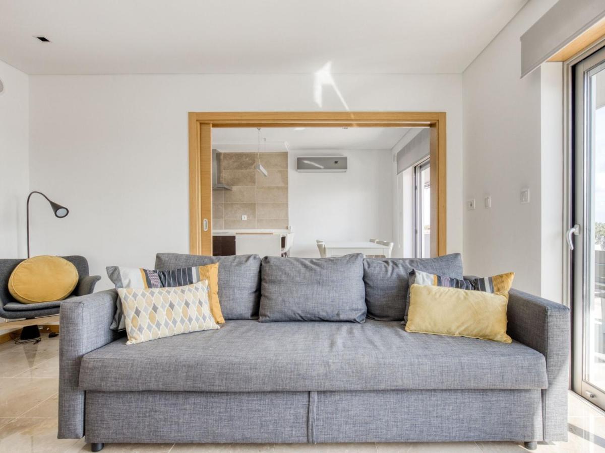 Modern Holiday Home In Salir Do Porto With Swimming Pool Salir de Porto Kültér fotó