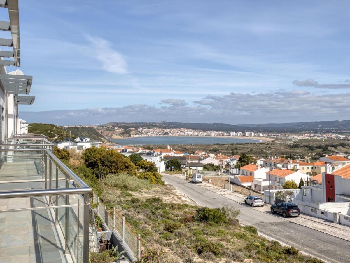 Modern Holiday Home In Salir Do Porto With Swimming Pool Salir de Porto Kültér fotó