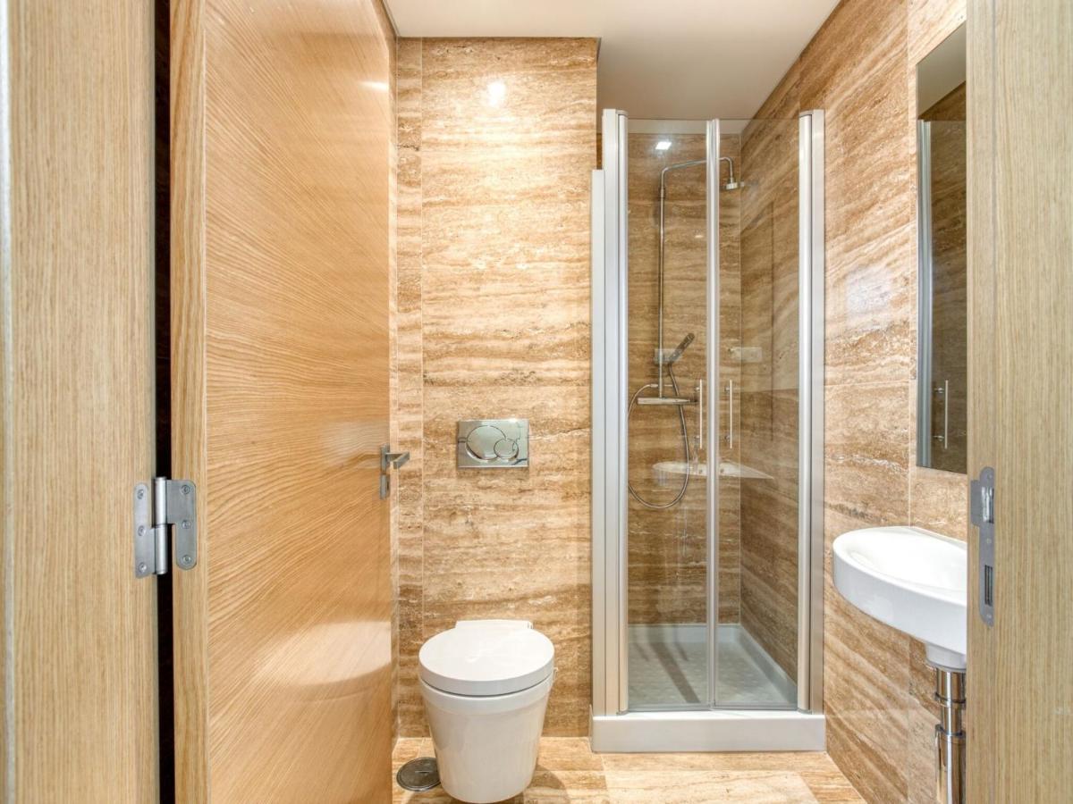 Modern Holiday Home In Salir Do Porto With Swimming Pool Salir de Porto Kültér fotó
